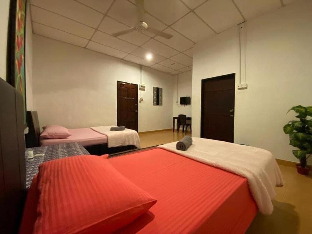 Kencana Guest House Pantai Cenang  Zewnętrze zdjęcie